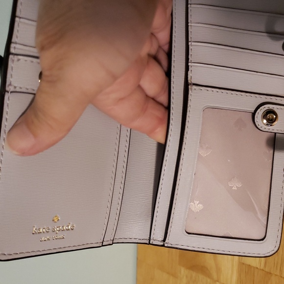 Kate Spade Wallet NWOTs Ivory Color Out And Light Grey Inside. (#67) - Picture 8 of 13